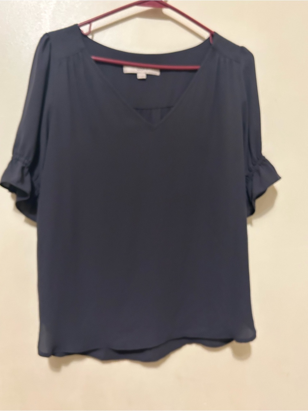 LOFT Grey V-Neck Short Ruffle Sleeve Polyester  Blouse Sz XS